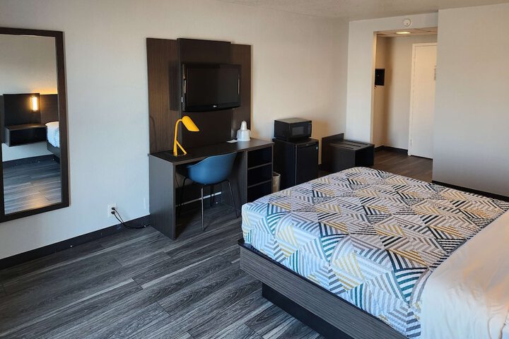 Room 31 of 34
