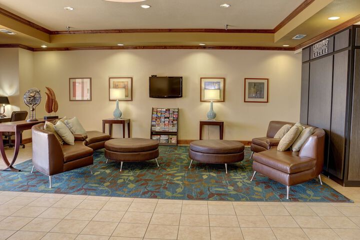 Hotel 2 of 32
