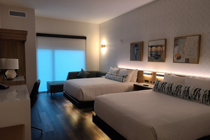 Room 35 of 59