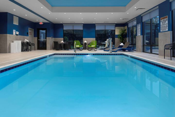 Pool 5 of 25