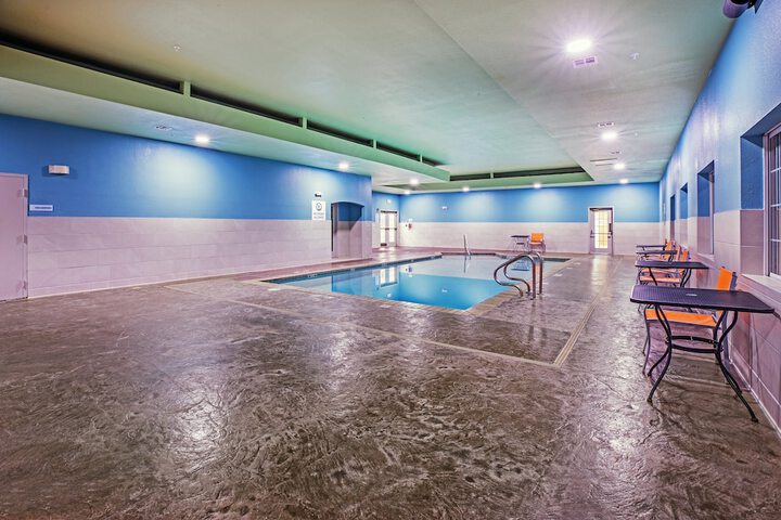 Pool 6 of 40