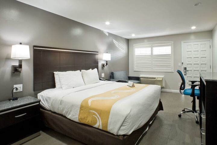 Room 20 of 55