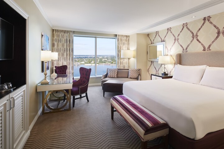 Harrahs New Orleans Hotel & Casino - a Caesars Rewards Destination