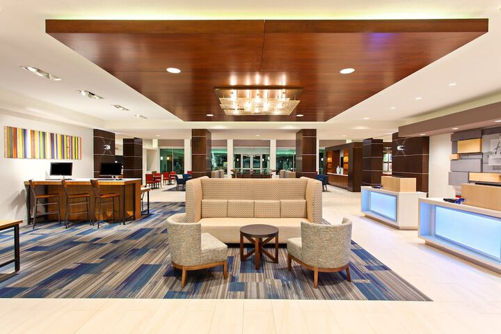 Hotel 5 of 43