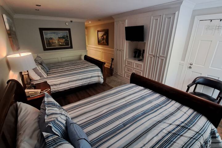 Saint Simons Inn by the Lighthouse