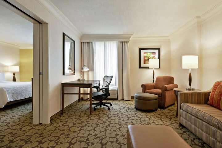 Room 14 of 52