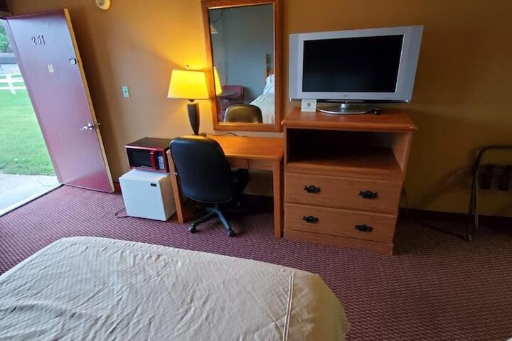 Room 29 of 35