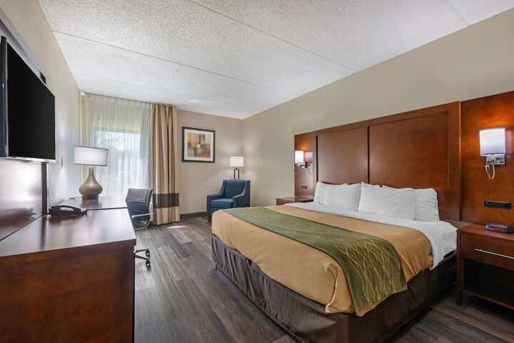 Room 15 of 38