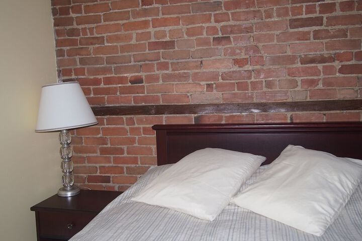 Room 12 of 39