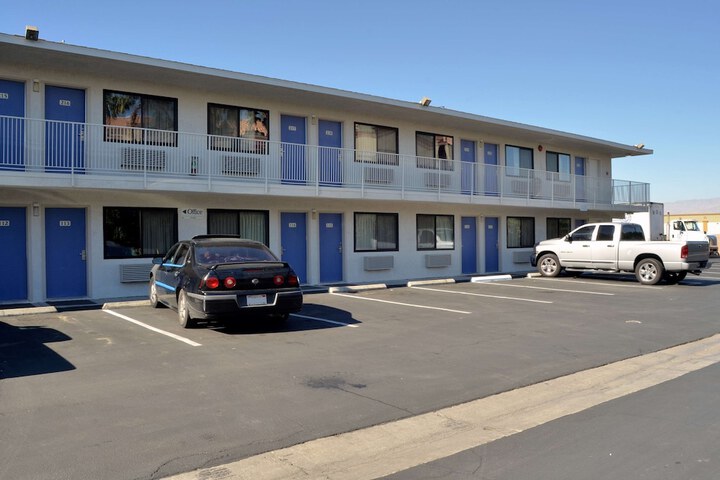 Hotel 5 of 13