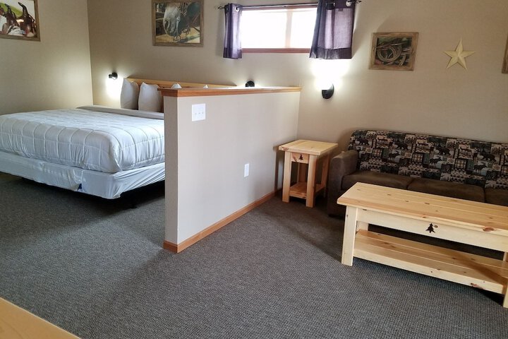 Room 13 of 21