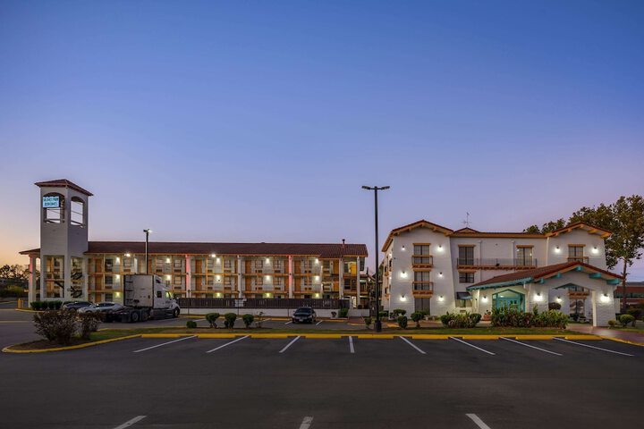 Hotel 13 of 46