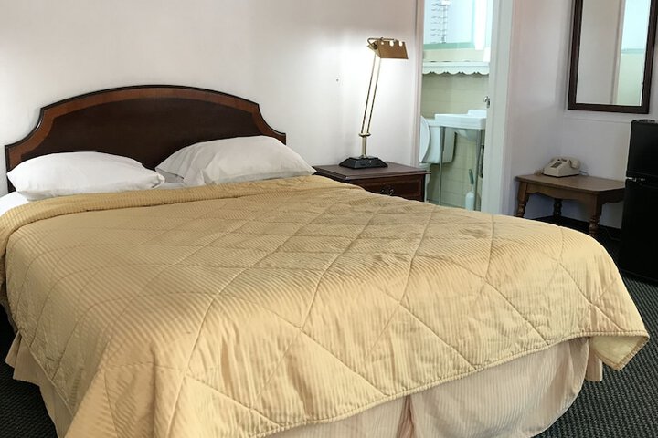 Room 47 of 111