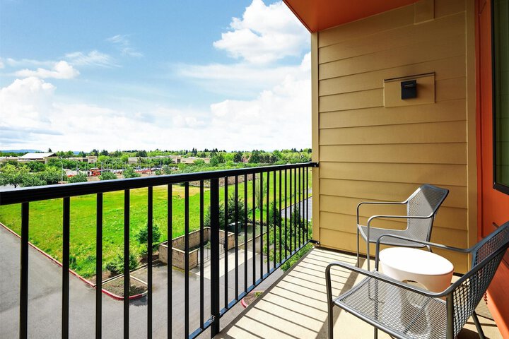 Best Western Premier Hotel at Fishers Landing