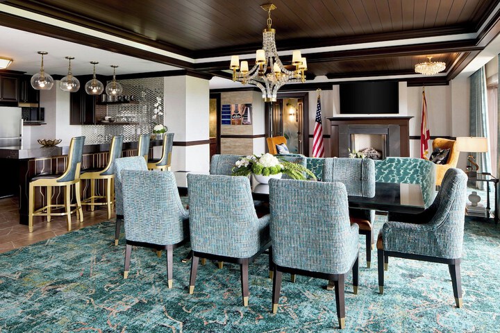 Renaissance Shoals Resort & Spa