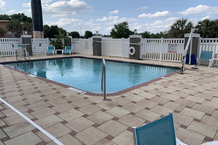 Holiday Inn Express Hotel & Suites Orlando South-Davenport by IHG