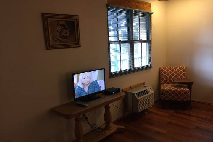 Room 60 of 82