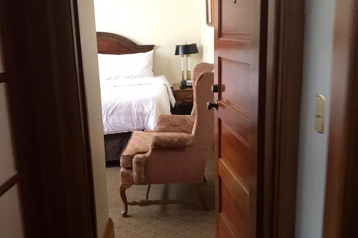 Pacific Grove Inn