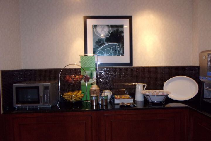 Breakfast/Coffee Service 19 of 30