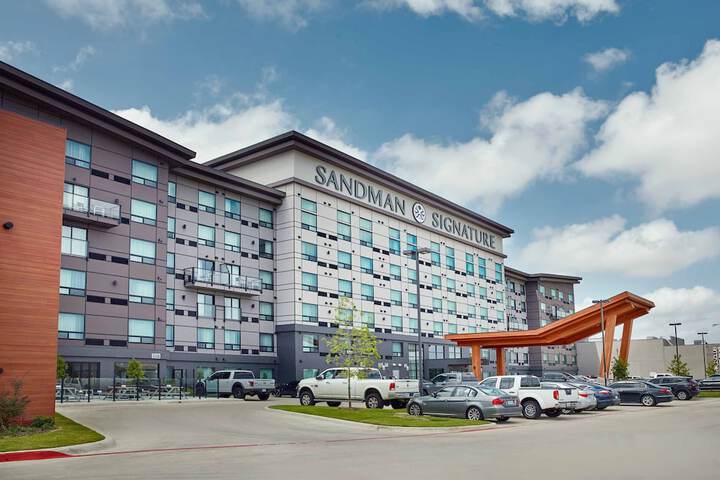Sandman Signature Plano - Frisco Hotel
