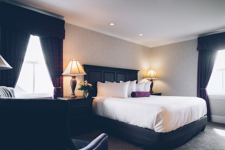 Room 43 of 64