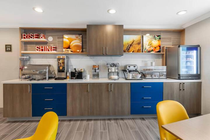 Comfort Inn Fontana