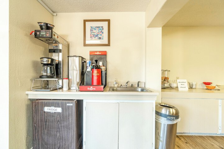 Breakfast/Coffee Service 110 of 120