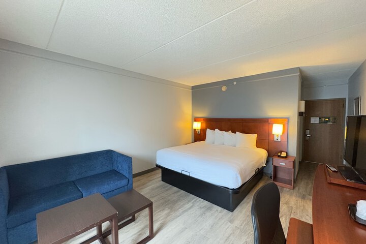 Room 51 of 72