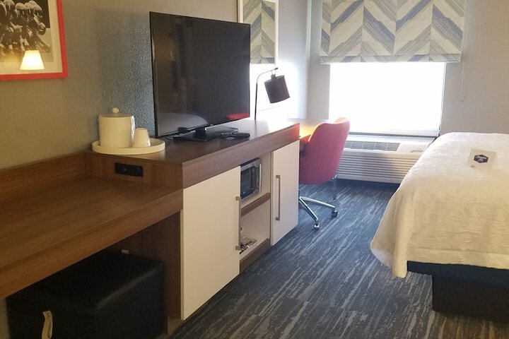 Hampton Inn Kansas City / Blue Springs