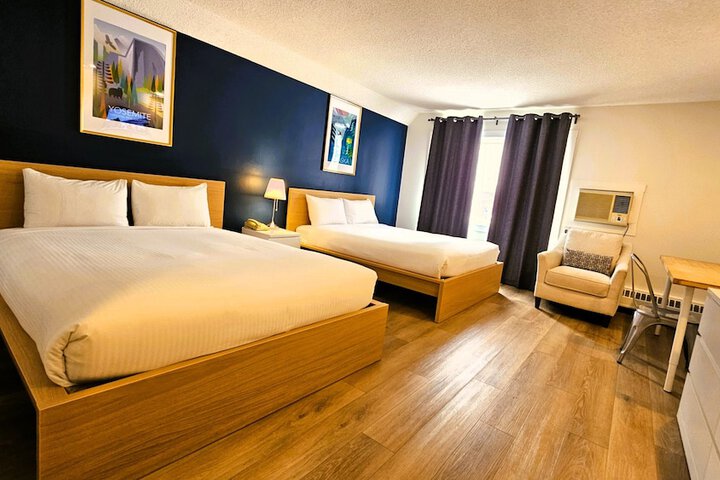 Cloud 9 Inn