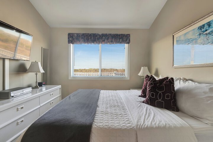 Sea Crest Resort