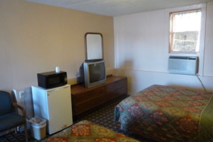Manor Motel