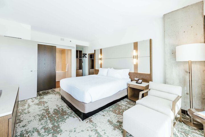 Room 36 of 120