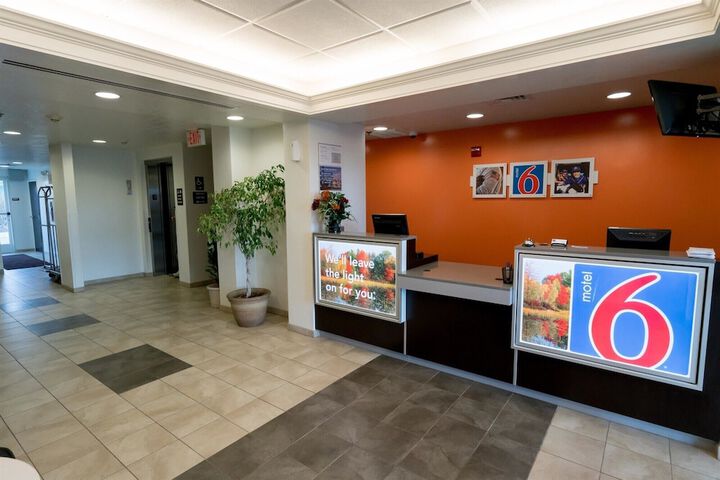 Motel 6 Pottstown PA