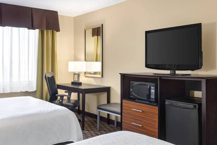 Room 40 of 69