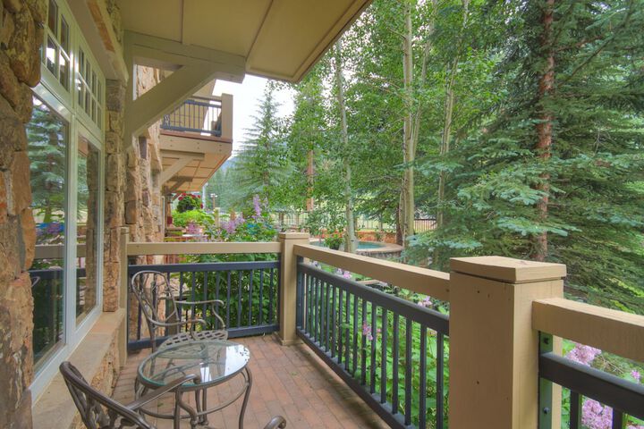 Terrace/Patio 167 of 178