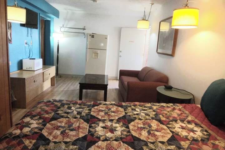 Room 15 of 64