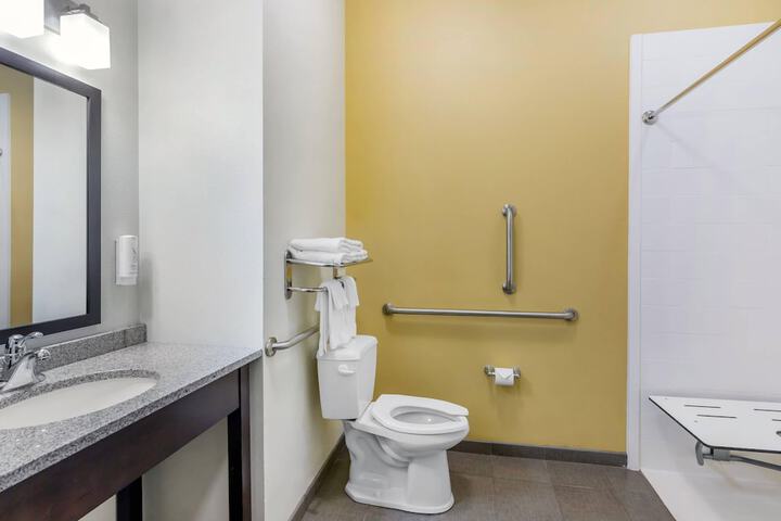 Sleep Inn & Suites Devils Lake