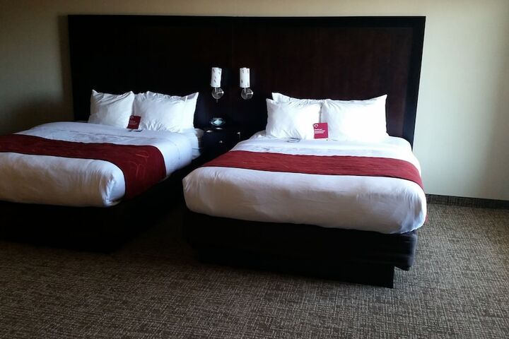 Room 47 of 69