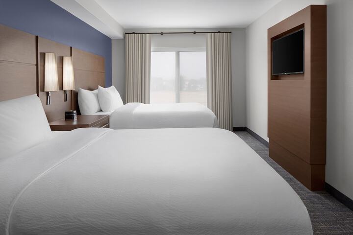 Room 16 of 44