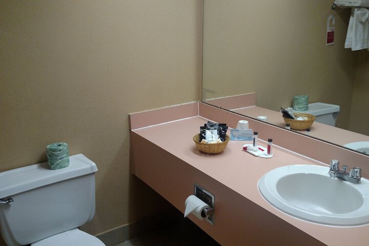 Ramada by Wyndham West Atlantic City
