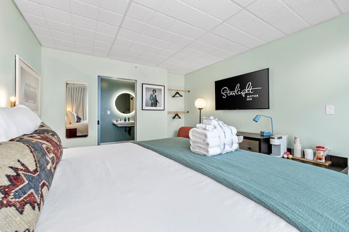 Room 45 of 48