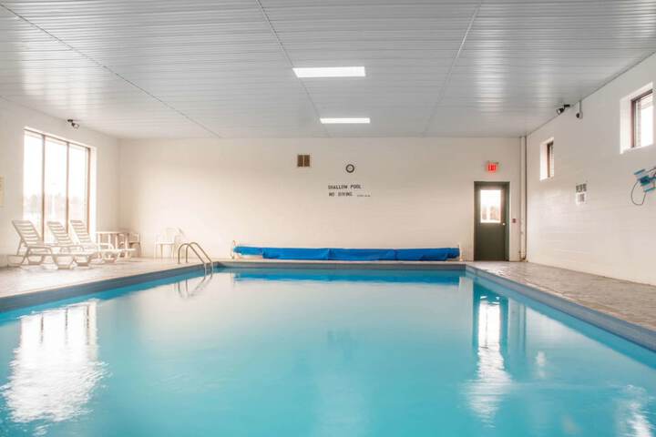 Pool 9 of 75