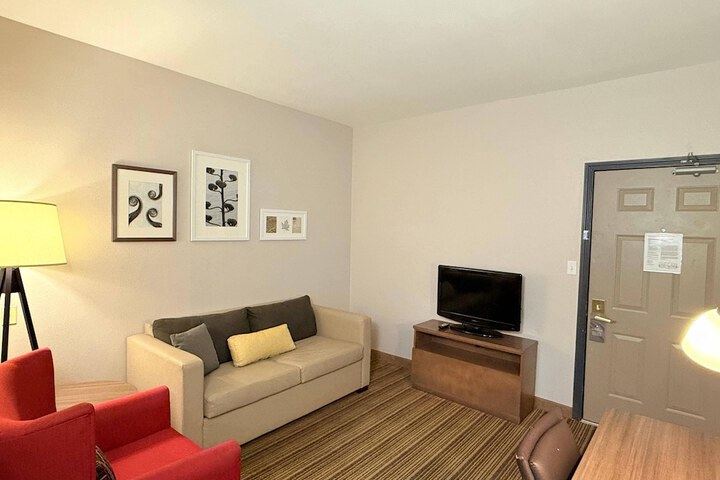 Country Inn & Suites by Radisson Harlingen, TX