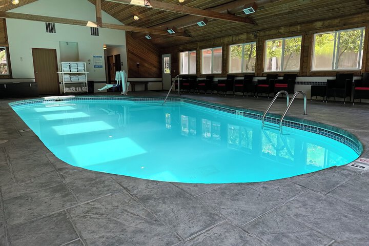 Pool 21 of 242