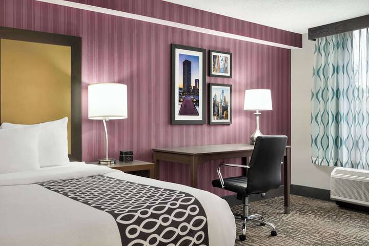 La Quinta Inn & Suites by Wyndham Newark - Elkton
