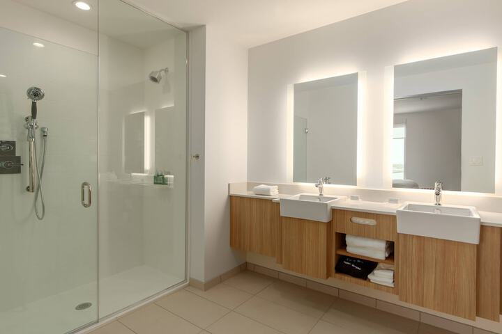 SpringHill Suites by Marriott Bradenton Downtown / Riverfront