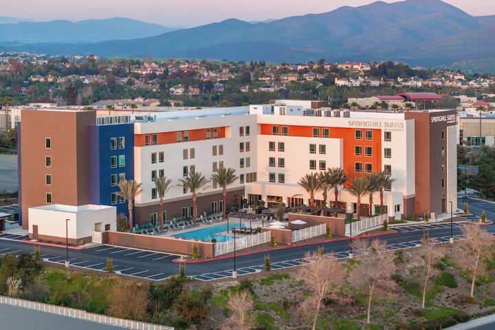 Hotel 2 of 27