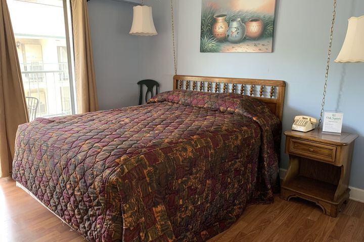 Room 39 of 165