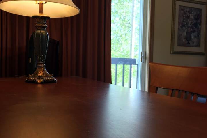 Room 27 of 35